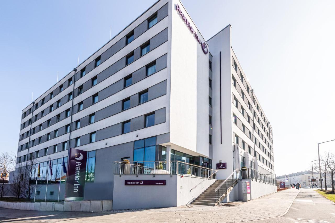 Premier Inn Nuernberg City Nordost エクステリア 写真