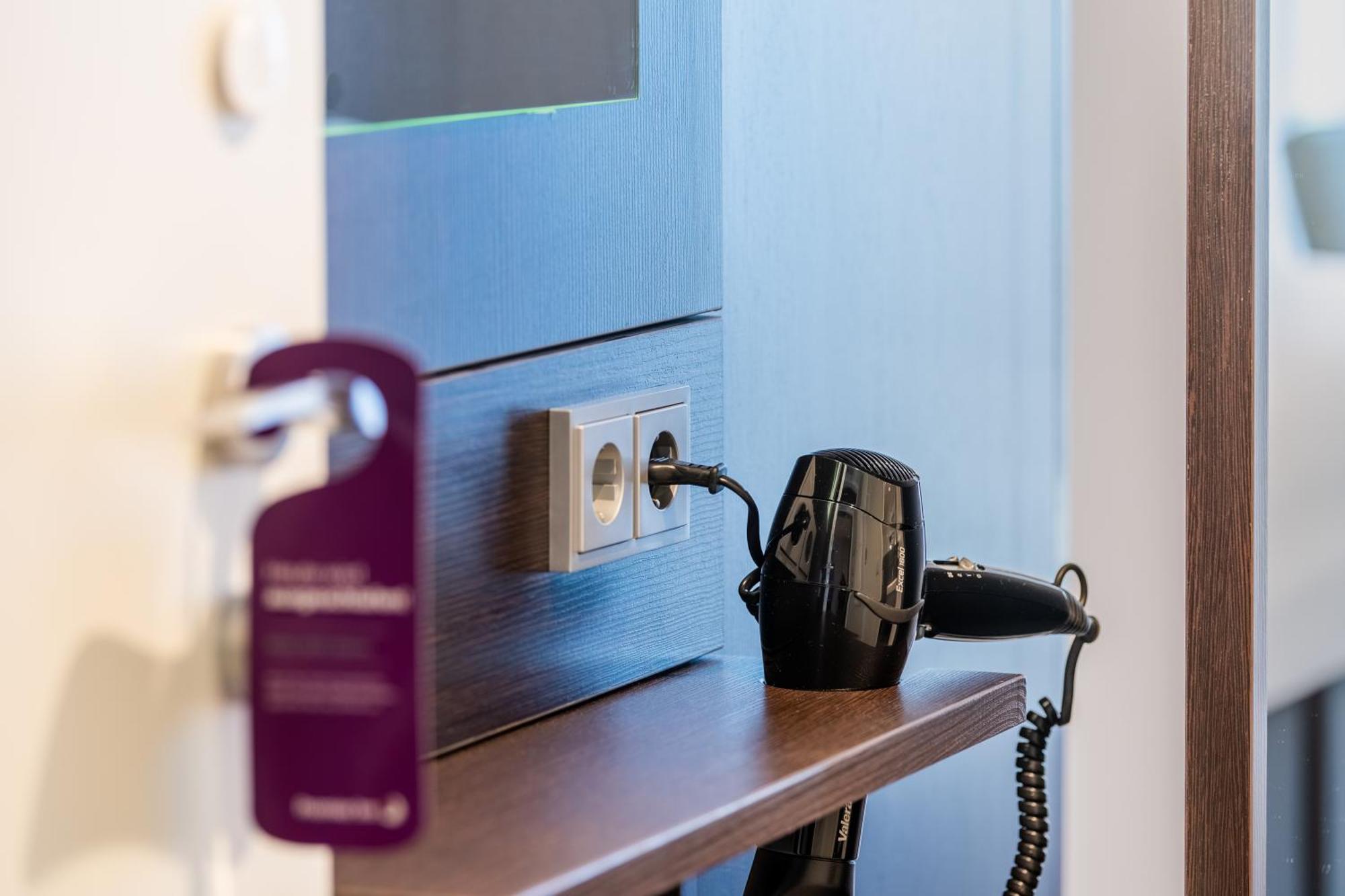 Premier Inn Nuernberg City Nordost エクステリア 写真